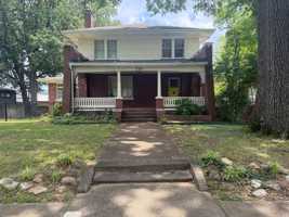 featured image of 110 Morningside Dr