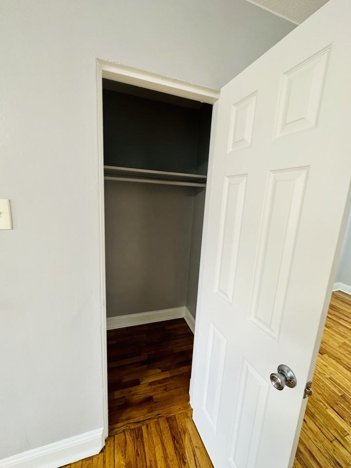 194 Park Ave #5B2 - Photo 7 of 15