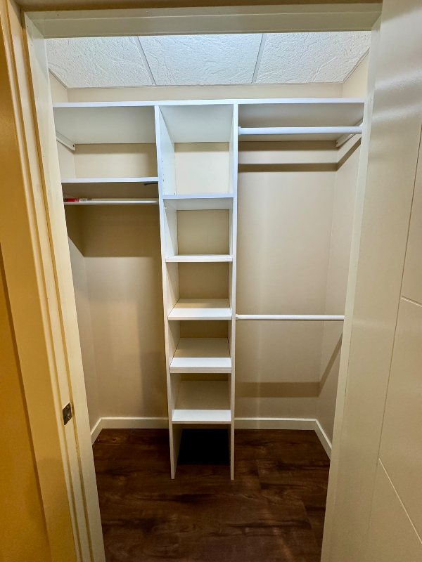411 S Mcewan St #3 - Photo 7 of 13