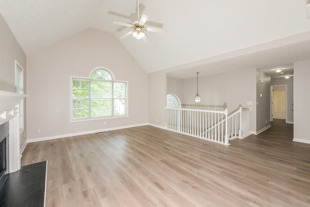 9385 Eagles Landing Dr - Photo 6 of 25