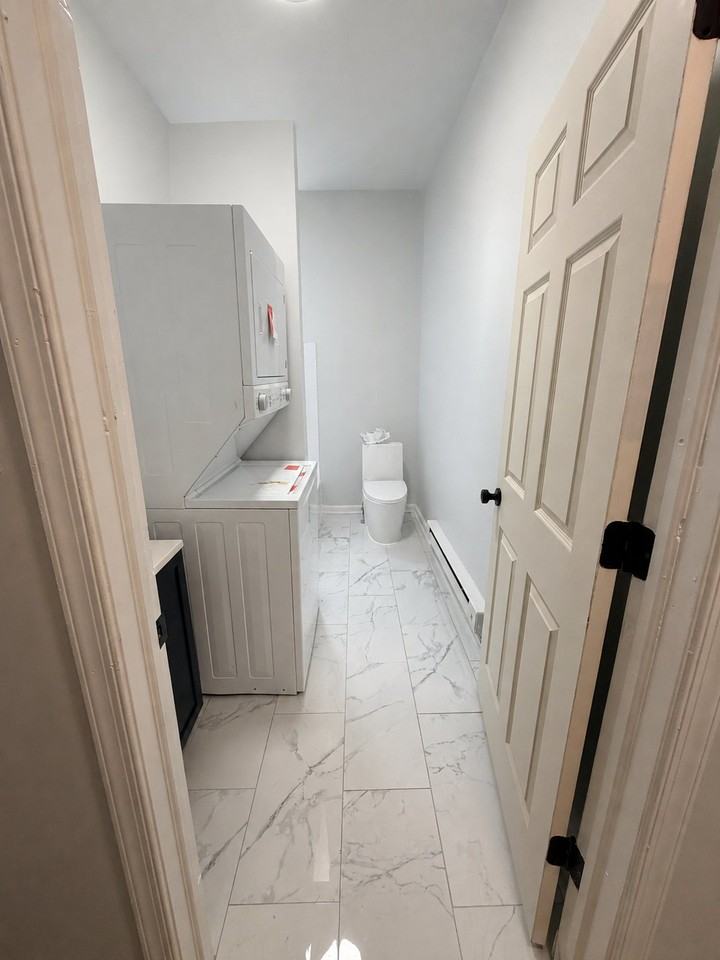 2126 N 16th St #1 - Photo 6 of 20