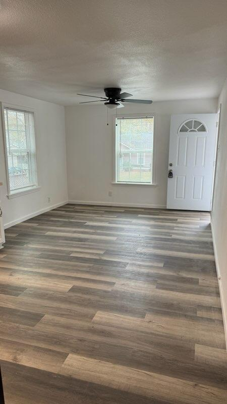 1534 N Confederate Ave - Photo 5 of 6