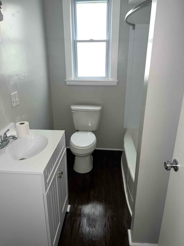 302 Mccoy St #3 - Photo 5 of 8