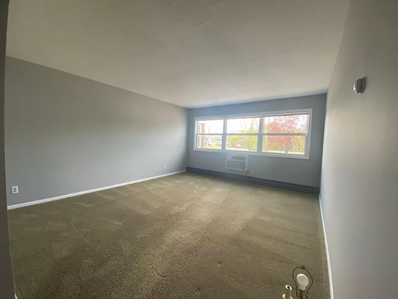 5215 Main St E #2 - Photo 5 of 9