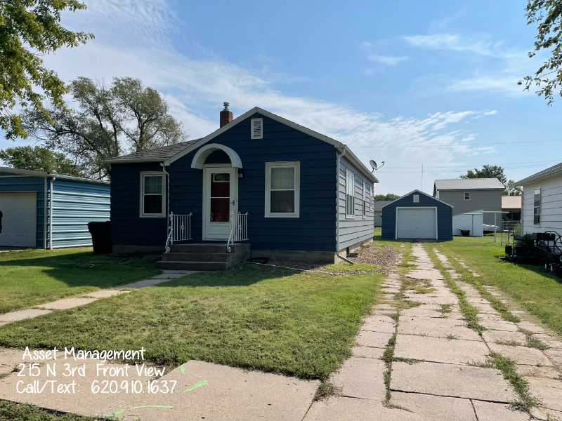 215 3rd St - Photo 2 of 25