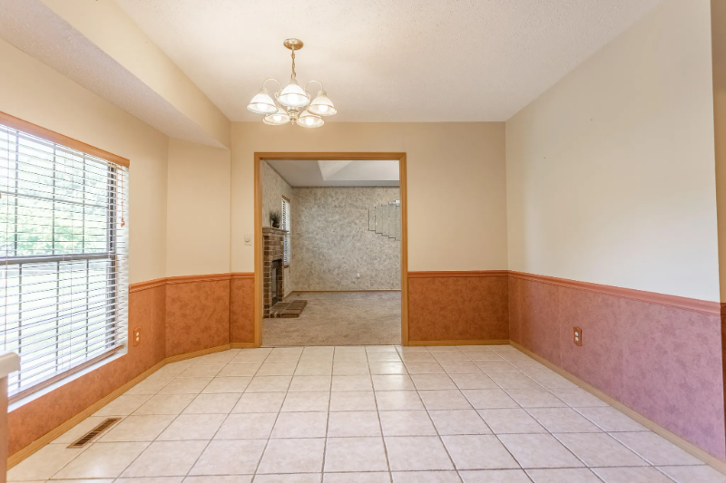 2942 E Chattanooga St - Photo 5 of 19