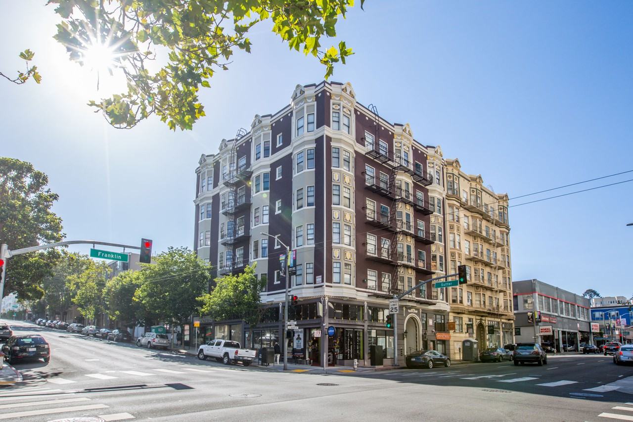1405 Franklin - Photo 4 of 19