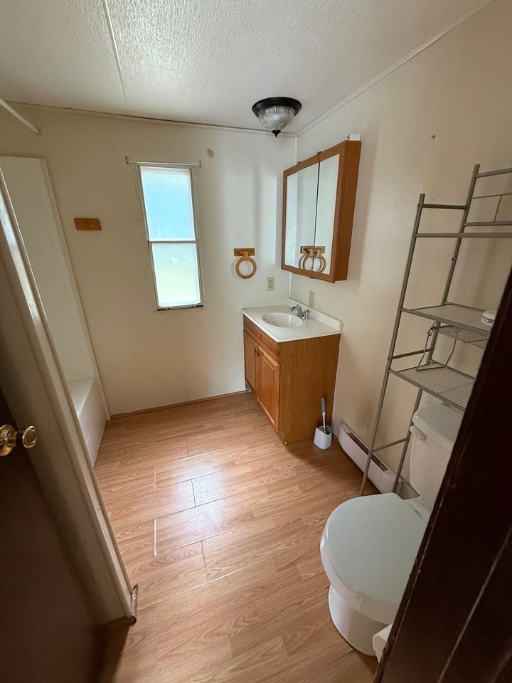 511 Sadie Ln - Photo 3 of 4