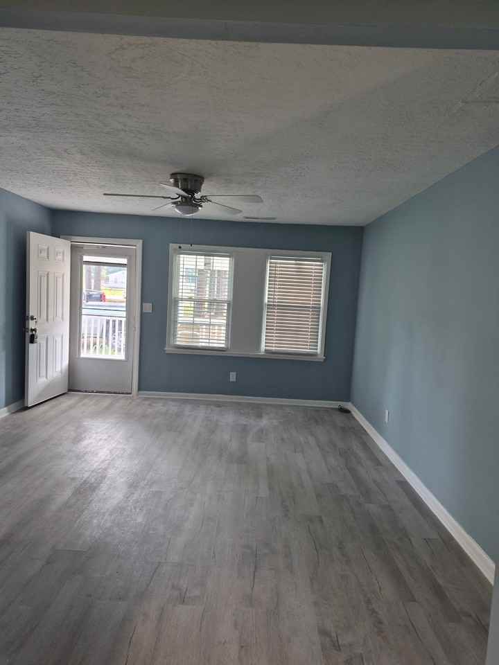6241 Church St - Photo 3 of 11