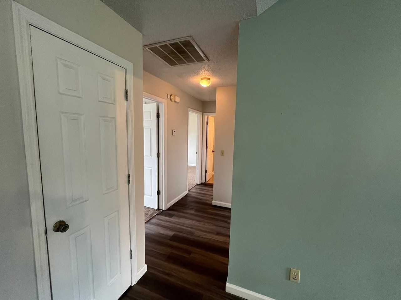907 Primrose Ln - Photo 6 of 18