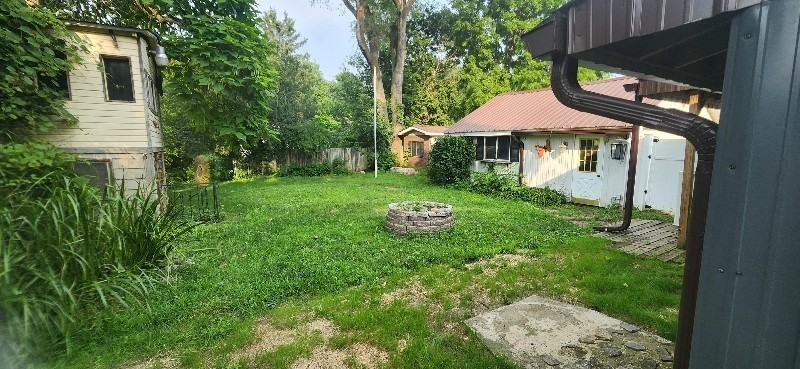 2236 Regent St - Photo 7 of 13