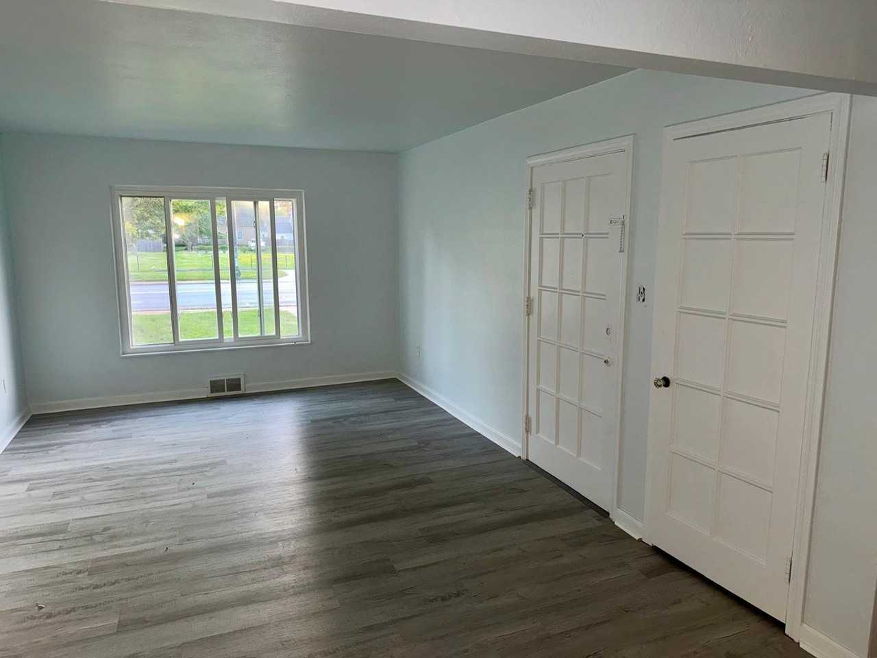 2341 State Rd - Photo 4 of 5