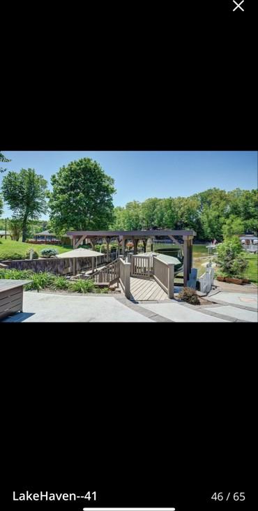 109 Lake Haven Dr - Photo 2 of 12