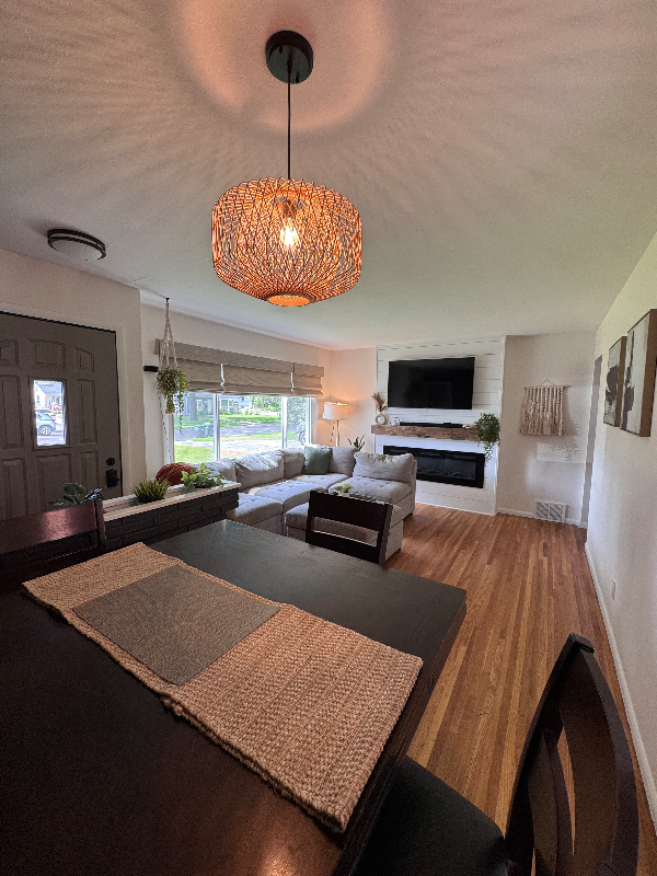 6929 Newton Ave S - Photo 4 of 12