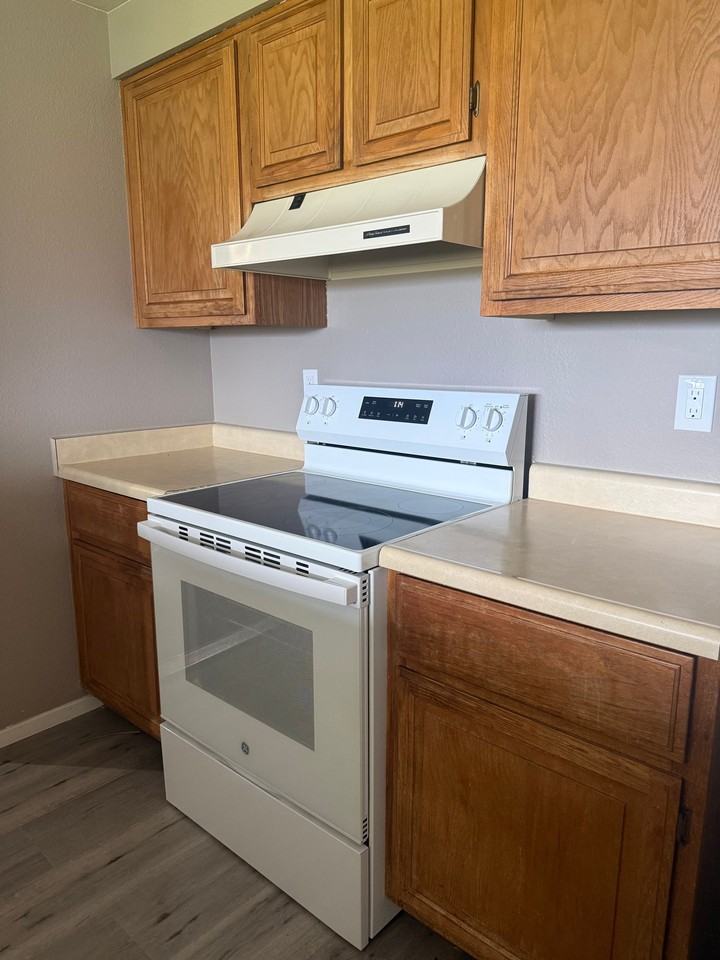 1542 Firebox Rd #B - Photo 5 of 15