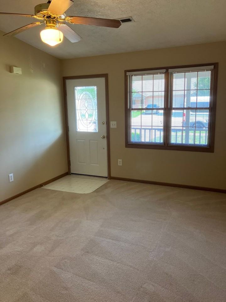 1340 Wayne St - Photo 2 of 14