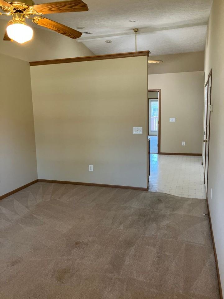 1340 Wayne St - Photo 4 of 14