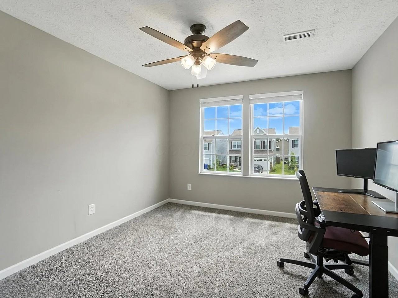 1582 Lewes Castle Dr - Photo 5 of 15