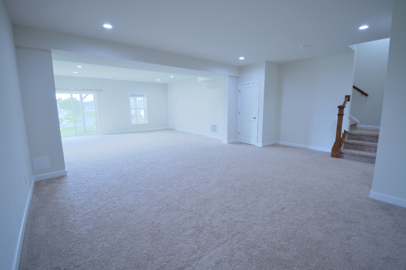 710 Jefferson Cir - Photo 6 of 44