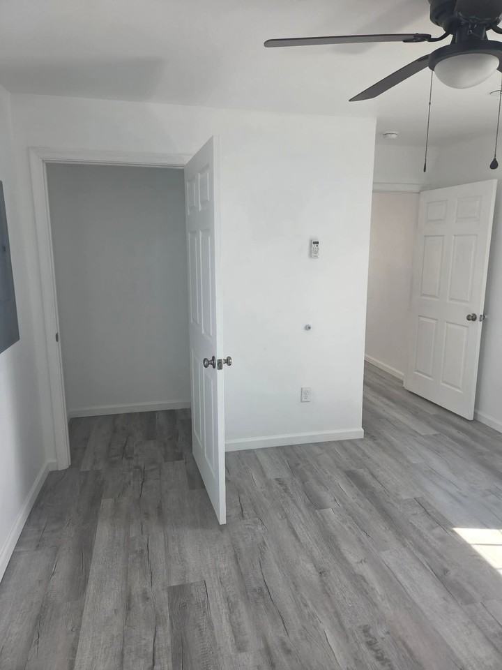 219 Pennsylvania Ave Rear #1