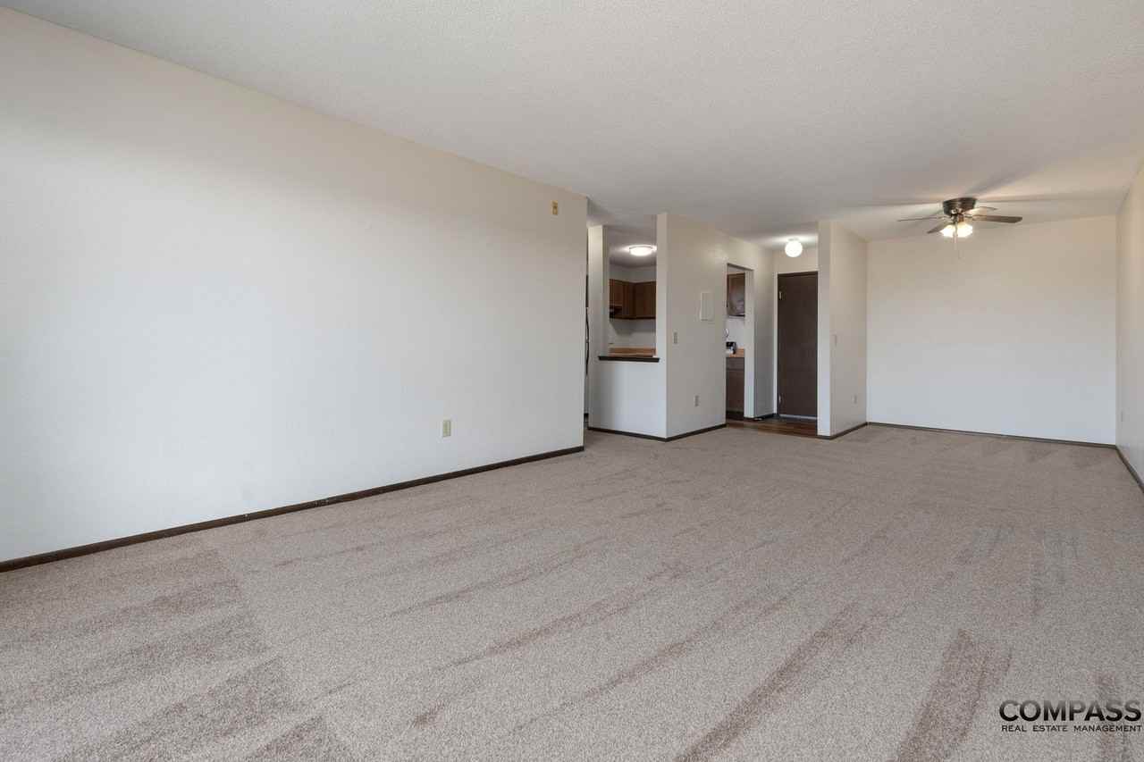 2214 - Westwinds Apartments - Photo 3 of 17