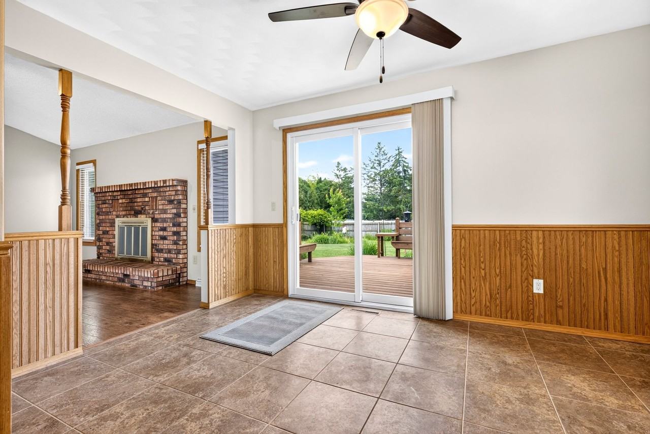 3033 W Hiawatha Dr - Photo 6 of 22