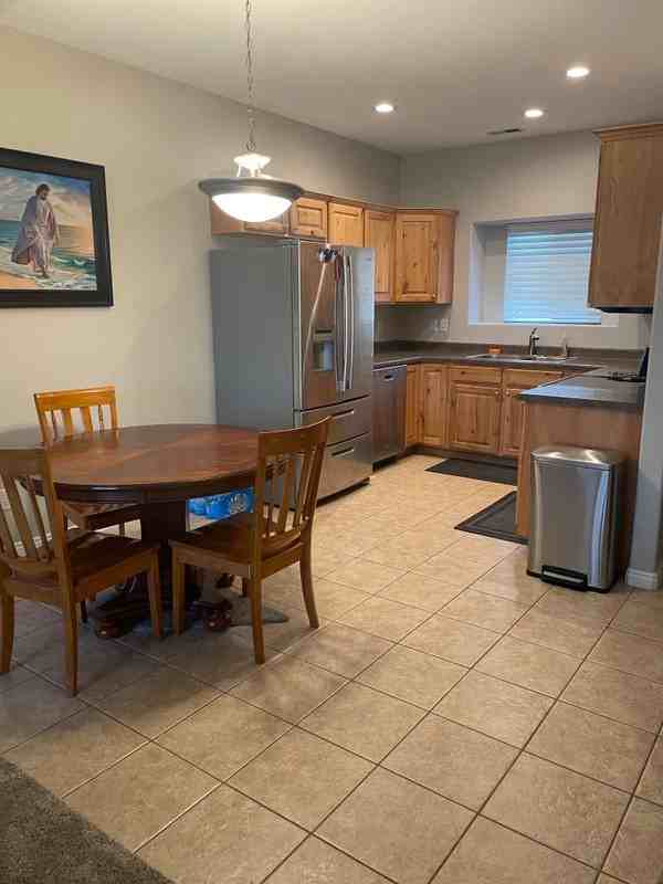 2323 W Adelaide Dr - Photo 4 of 22