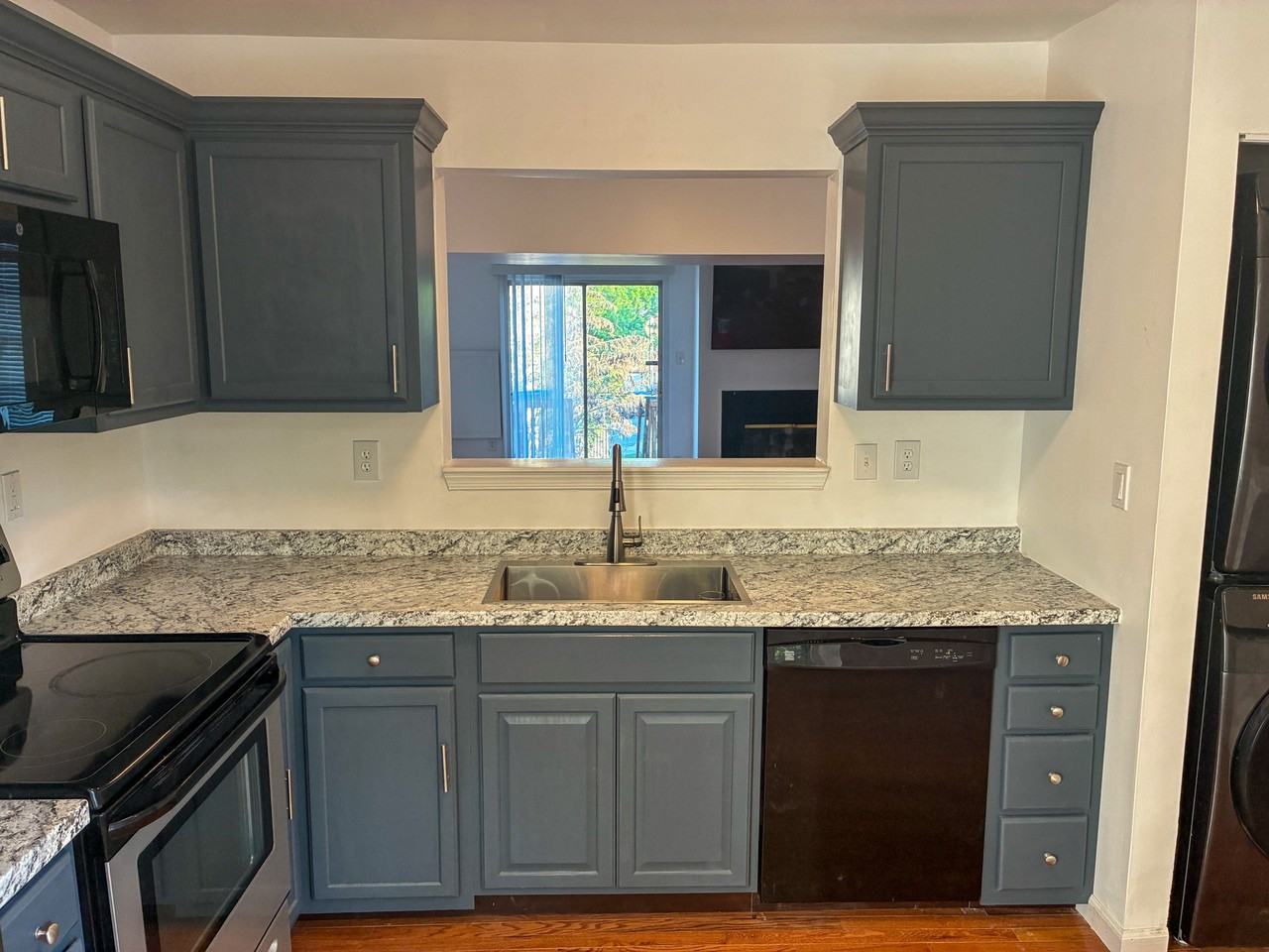 519 Red Coat Pl #4 - Photo 3 of 13