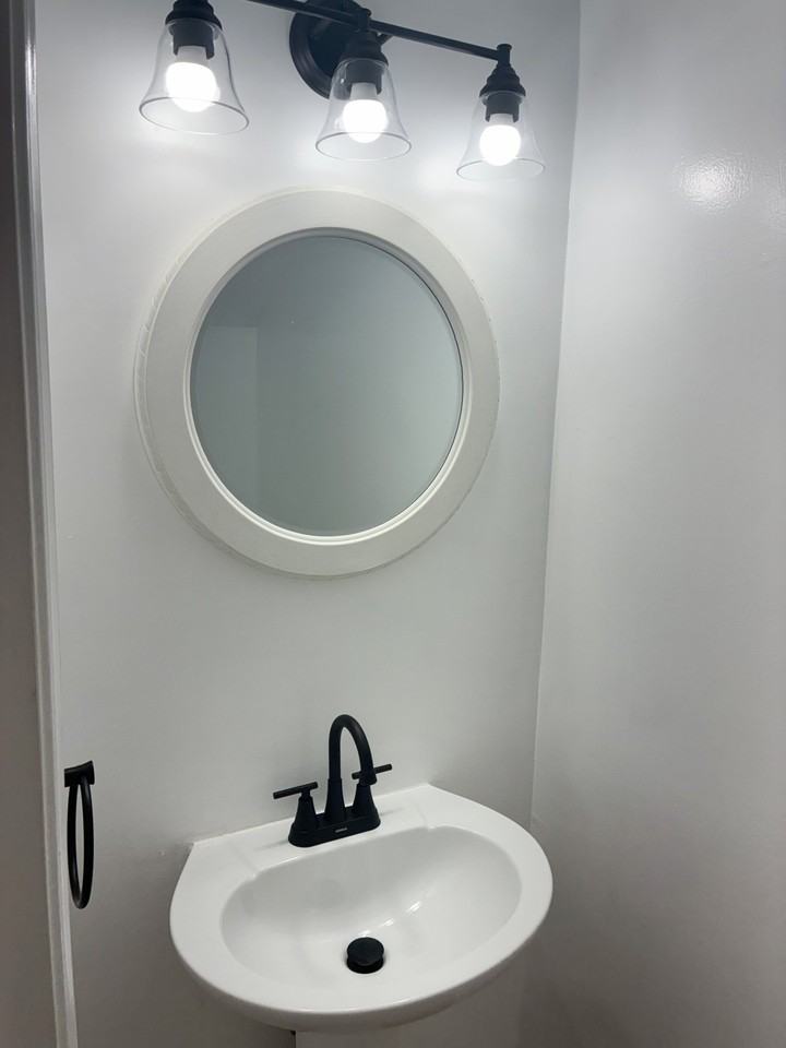 519 Red Coat Pl #4 - Photo 4 of 13