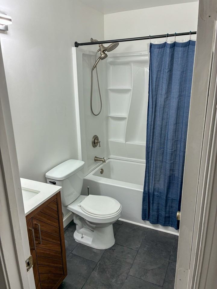519 Red Coat Pl #4 - Photo 5 of 13