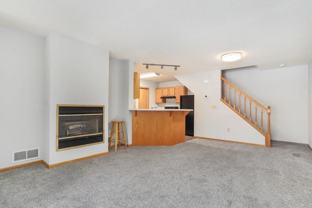 9936 Fillmore St Ne - Photo 1 of 1