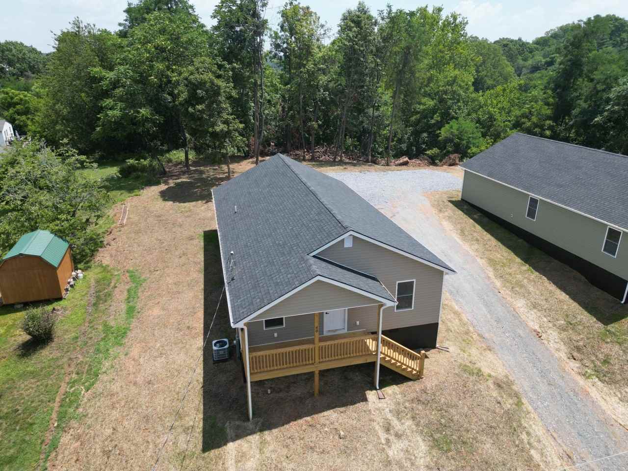 40 Hollins Mill Rd - Photo 3 of 24