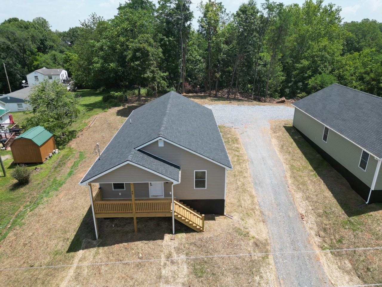 40 Hollins Mill Rd - Photo 4 of 24