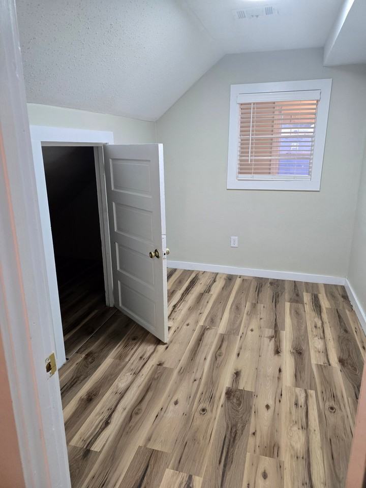 614 Fairview Ave #3 - Photo 6 of 6