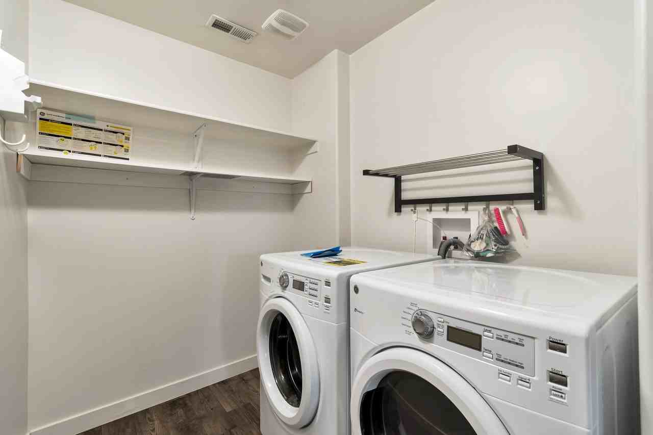 12212 S Pixie Dr - Photo 3 of 13