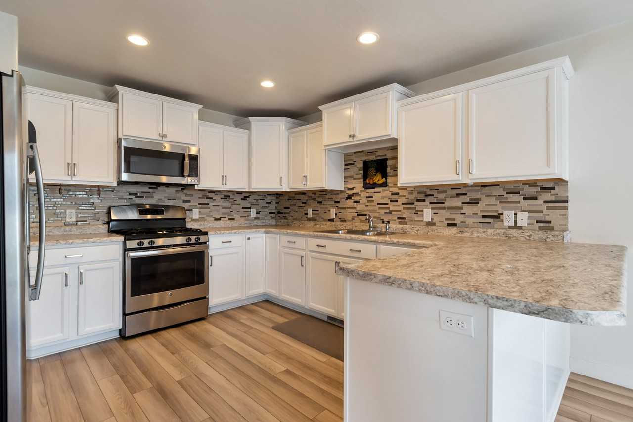 12212 S Pixie Dr - Photo 7 of 13