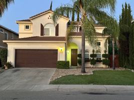 featured image of 2613 Covelite Way