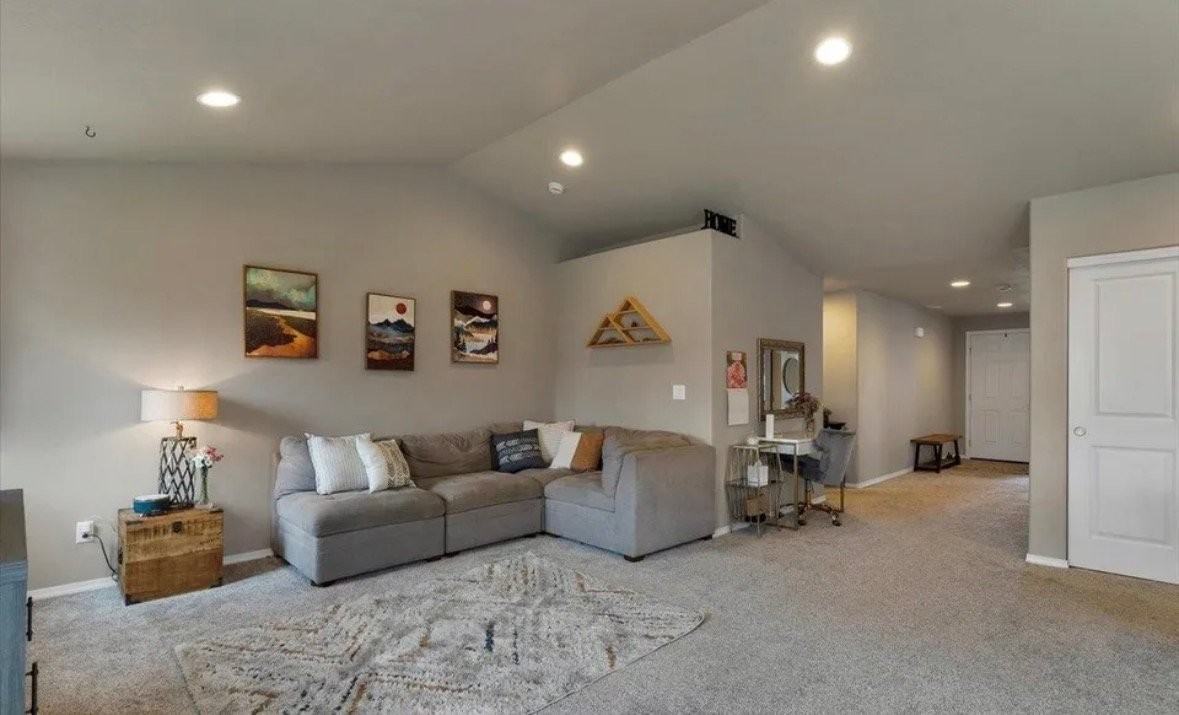 2271 Cheadle Lake Ct #1 - Photo 7 of 13