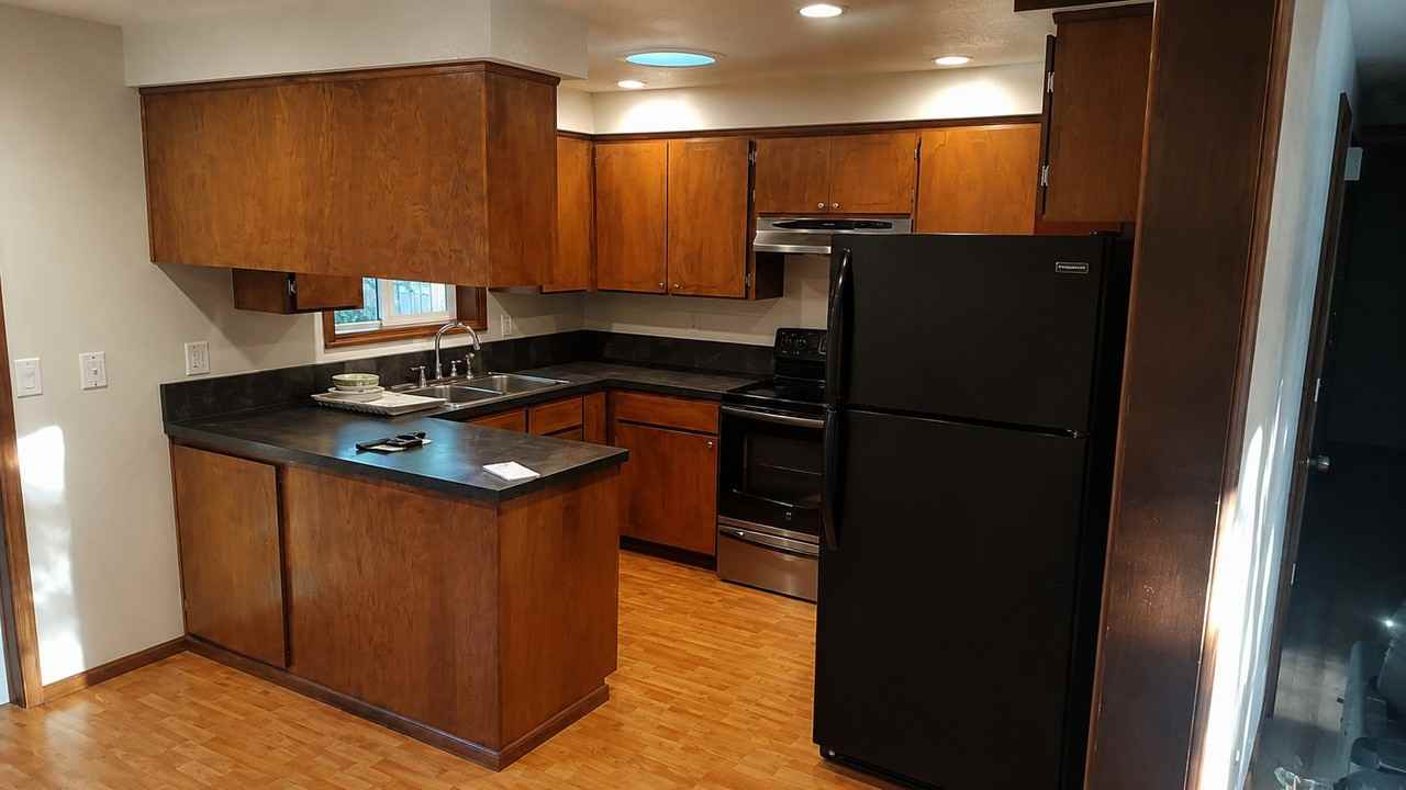 3138 Se Hathaway Dr - Photo 5 of 20