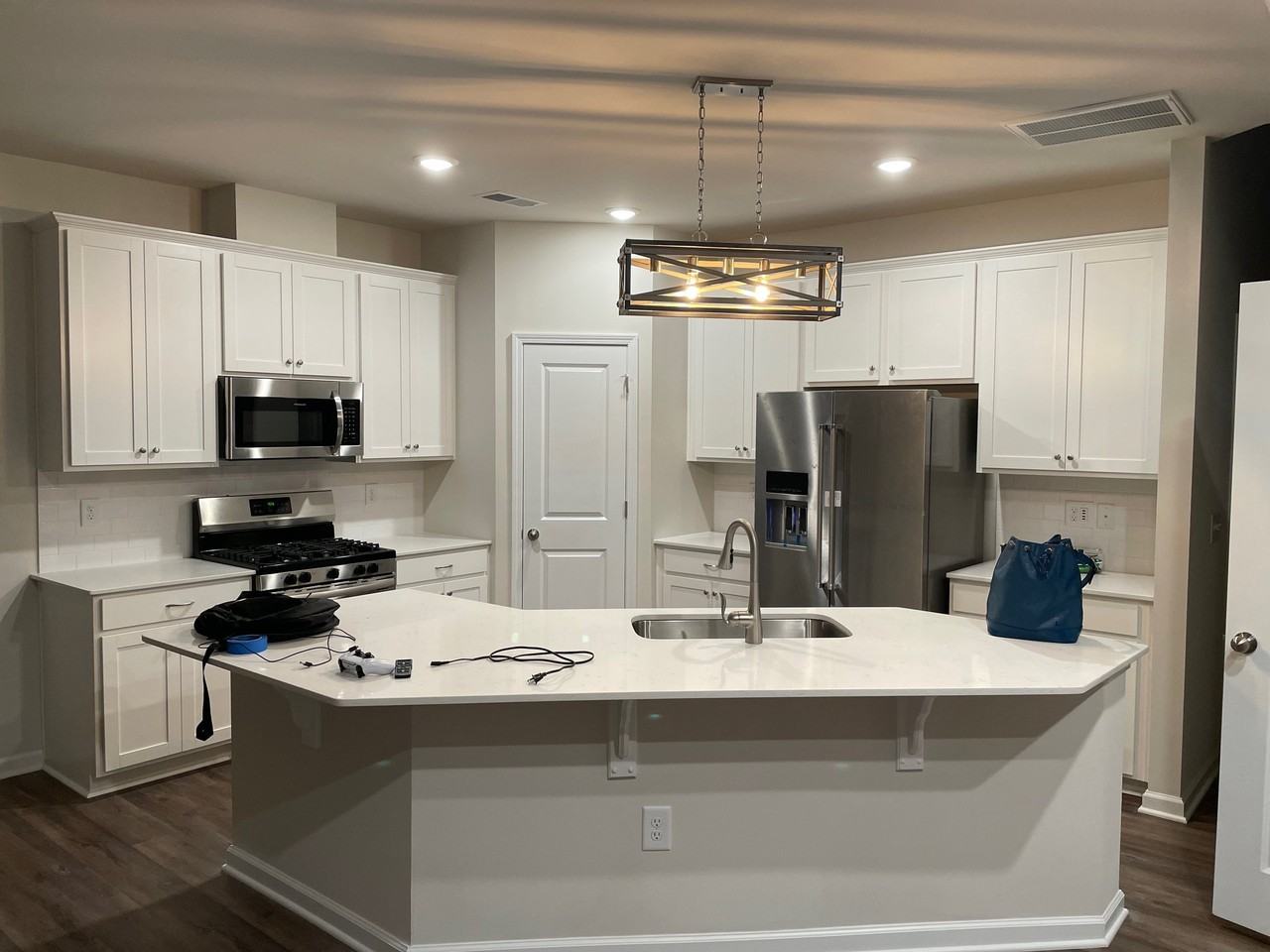 1631 Corwin Bend Rd - Photo 7 of 24