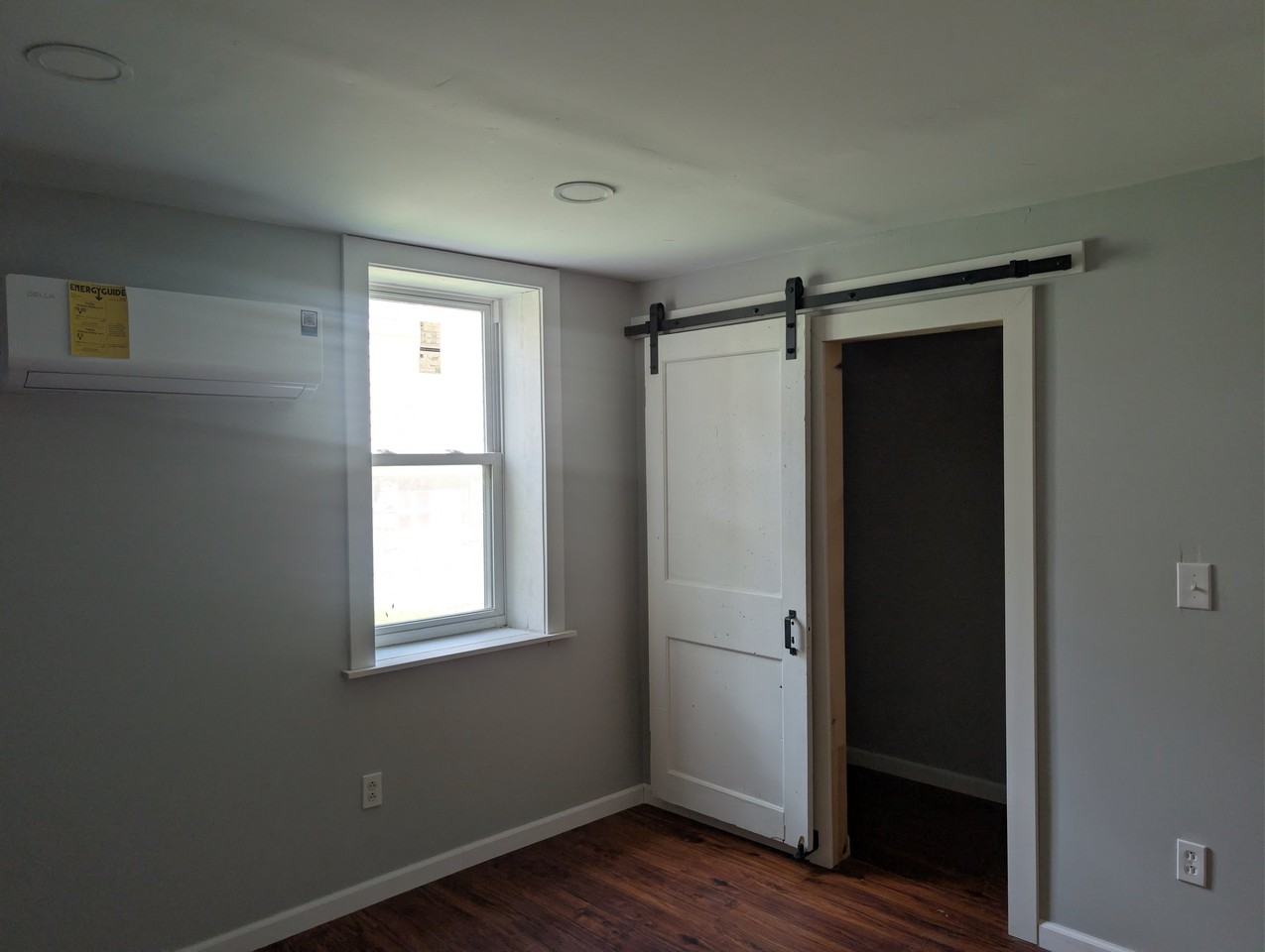 272 Park Ave #B - Photo 3 of 17