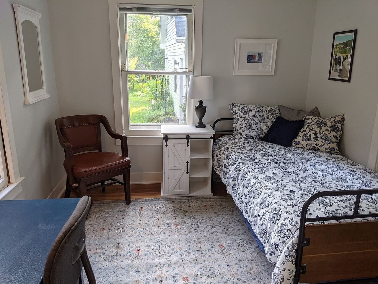 854 Terry Pl - Photo 5 of 10