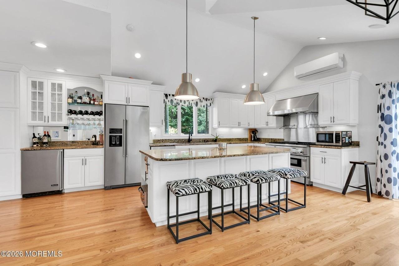 16 Bingham Hill Circle - Photo 3 of 3