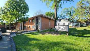featured image of 7876 Big Bend Blvd #2ndFL