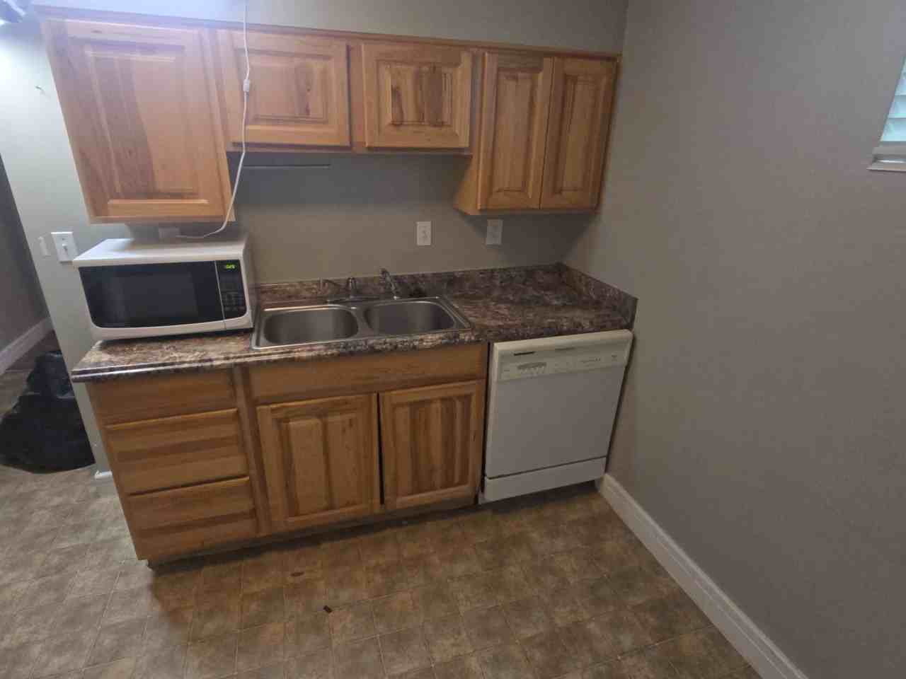 213 E Coatsville Ave #B - Photo 2 of 9