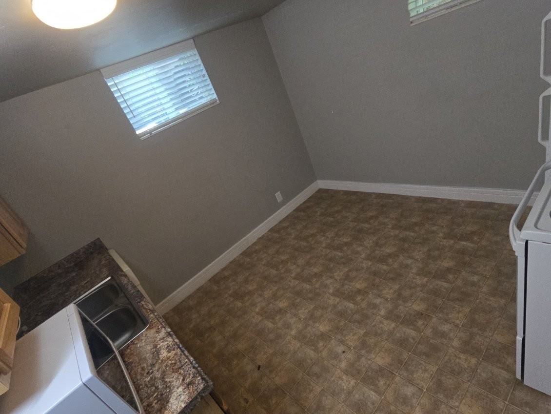 213 E Coatsville Ave #B - Photo 3 of 9
