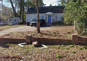 featured image of 2092 Heckle St