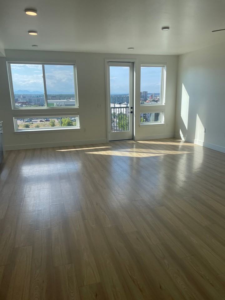 600 Park Ave W #A4 - Photo 6 of 14