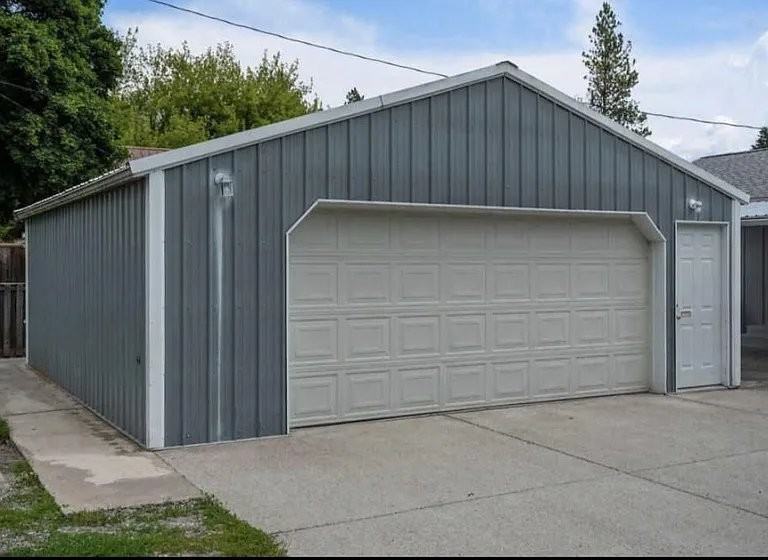 901 W Lacrosse Ave - Photo 2 of 9