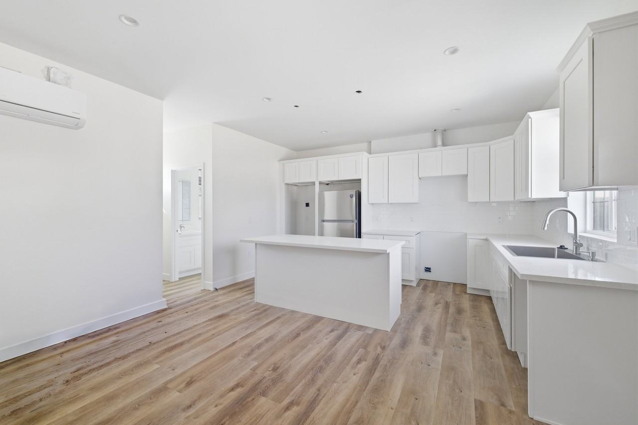 43022 6th St E - Photo 2 of 17